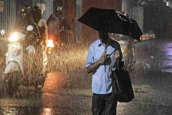 மீண்டும் வங்கக் கடலில் உருவாகியுள்ள காற்றழுத்த சுழற்சி வடக்கு கிழக்கு மக்களுக்கு எச்சரிக்கை